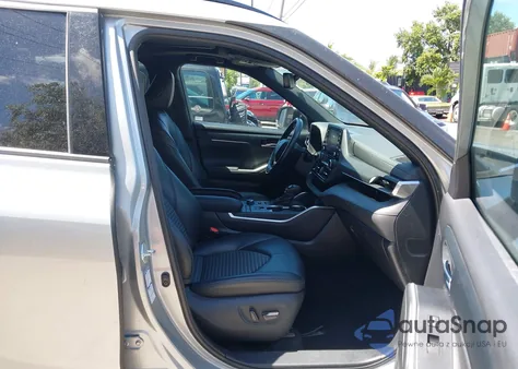 2021 Toyota Highlander Xse z USA, uszkodzony, nr VIN 5TDLZRBH2MS113445